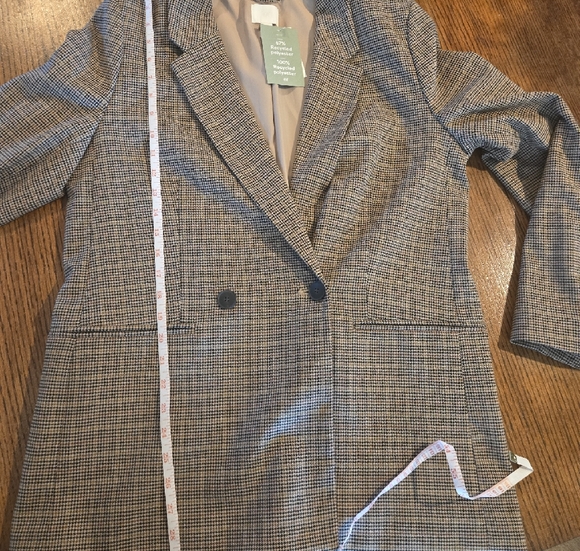 H&M Tan Checkered Blazer - Picture 8 of 11